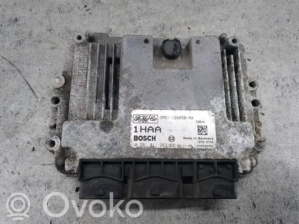 Ford Focus C-MAX Engine control unit/module ECU 