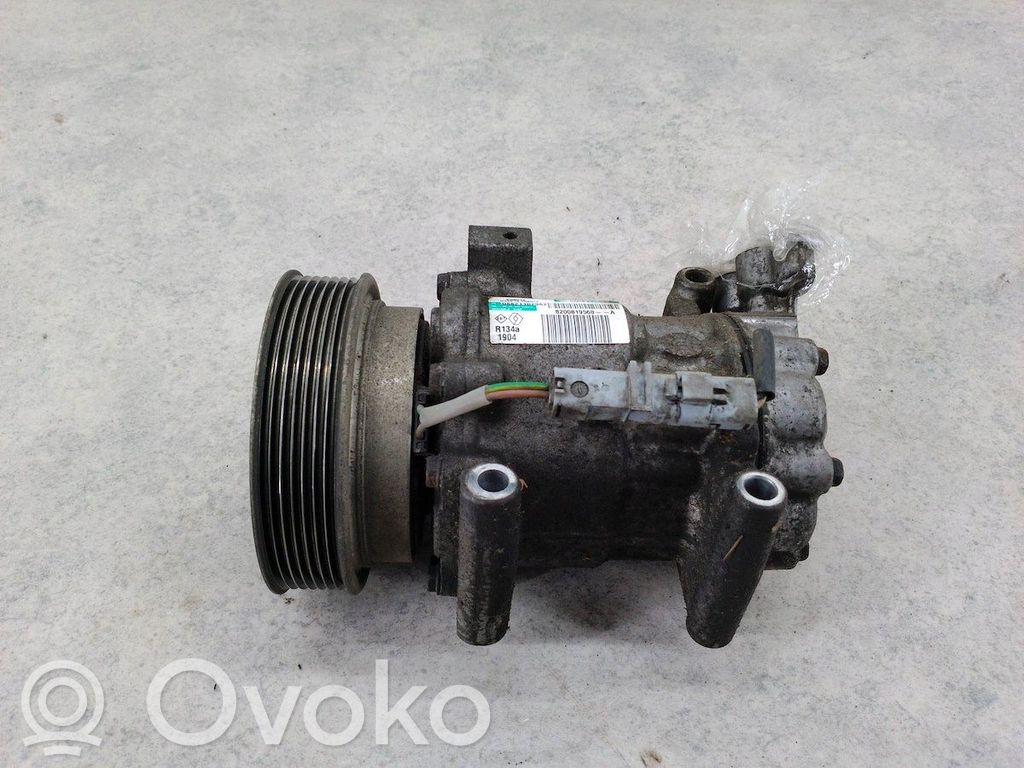Renault Clio III Air conditioning (A/C) compressor (pump) 