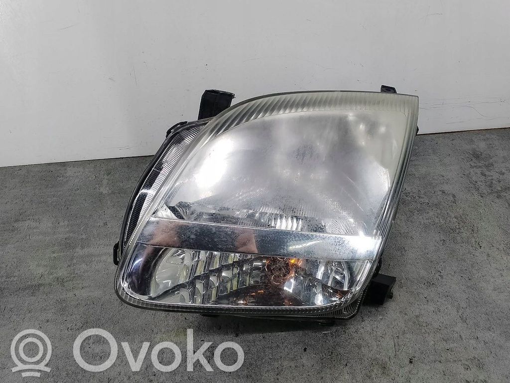 Headlight/headlamp   P2753