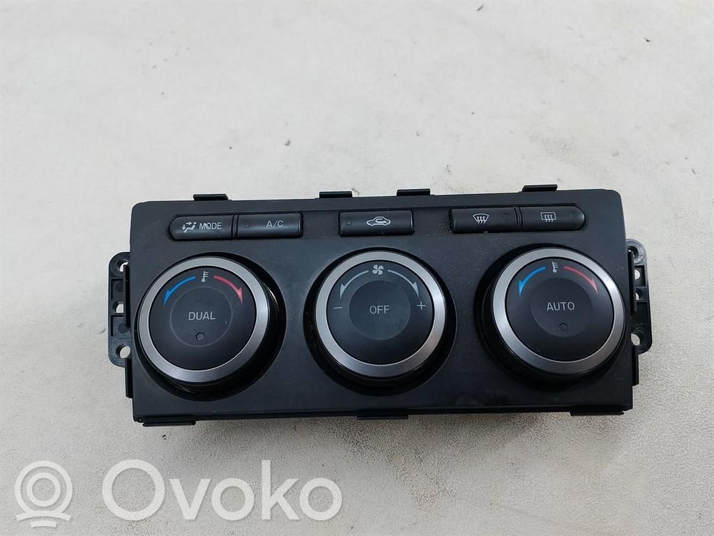 Mazda 6 Climate control/heater control trim 