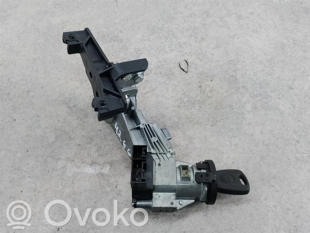 Fiat Grande Punto Aizdedzes atslēga 