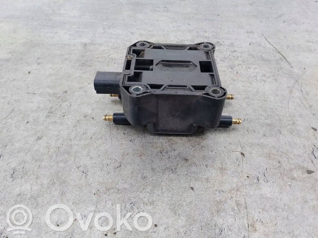 High voltage ignition coil