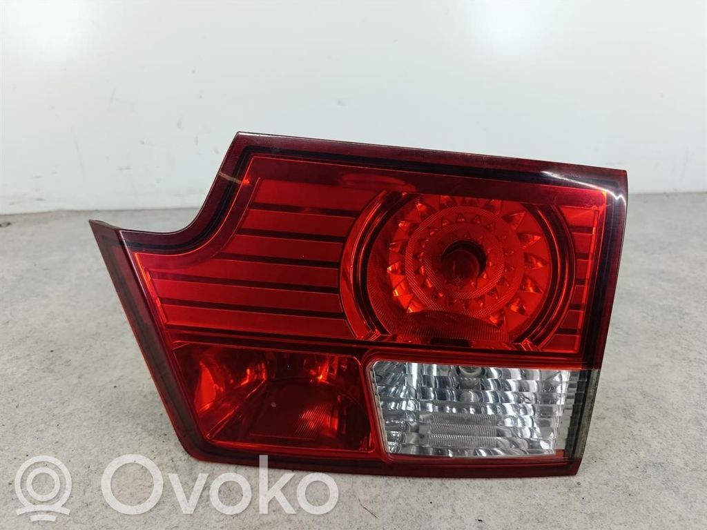 SsangYong Kyron Takaluukun takavalot 