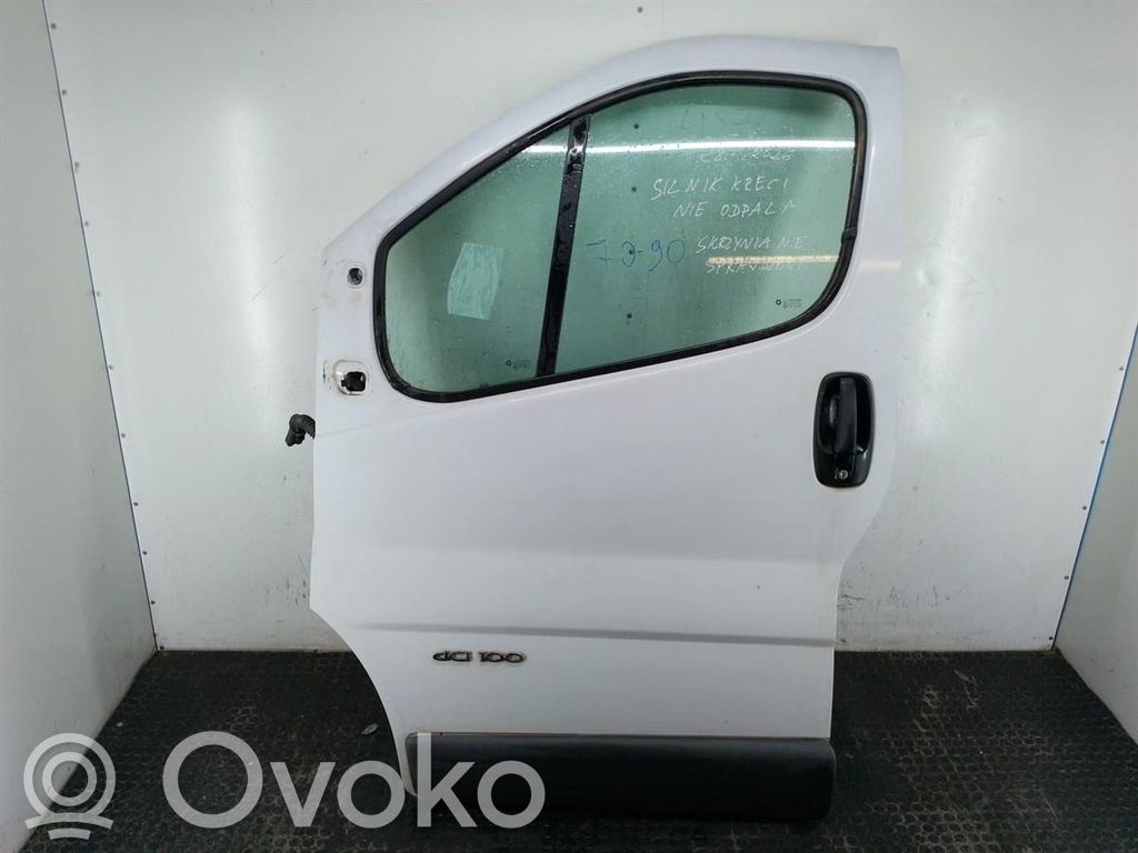 Priekinės durys   D31
