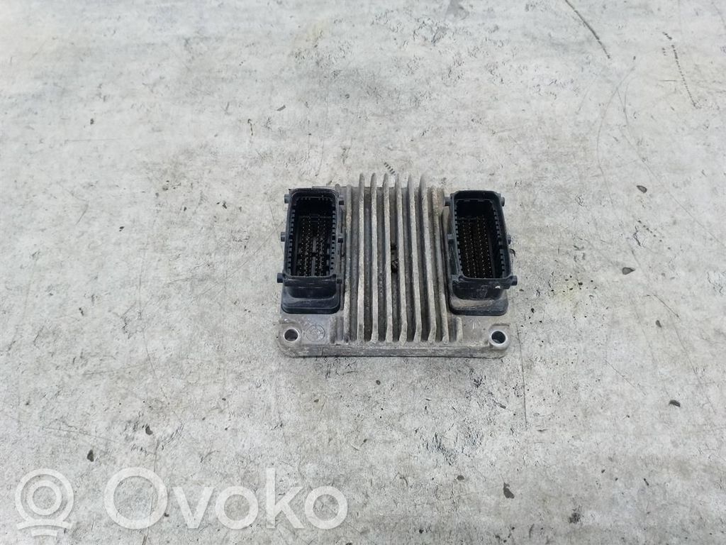 Engine control unit/module ECU   12249828