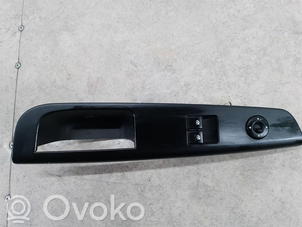 KIA Ceed Quarter vent window switch 