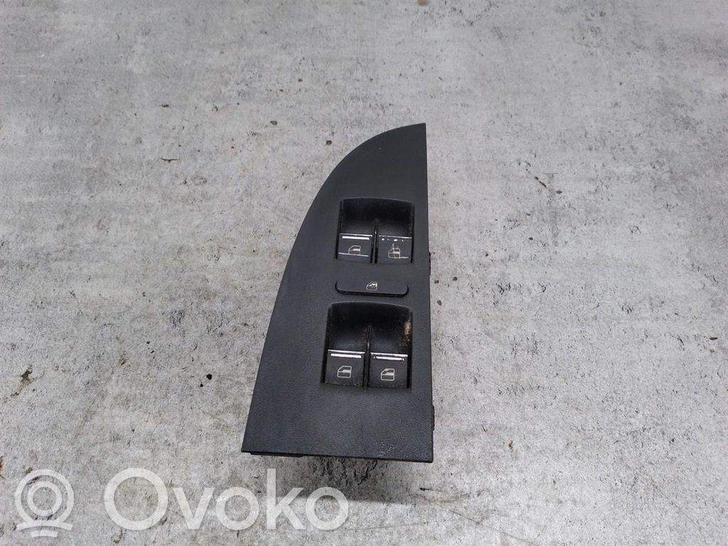 Seat Leon (1M) Quarter vent window switch 