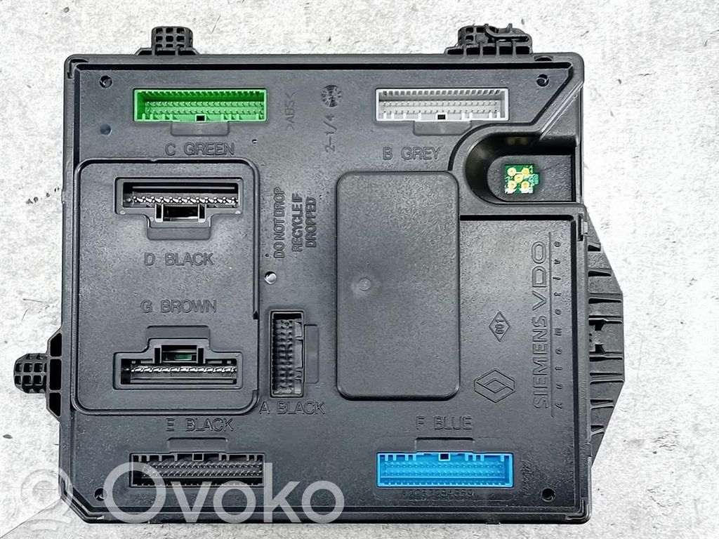 Renault Megane III Comfort/convenience module 