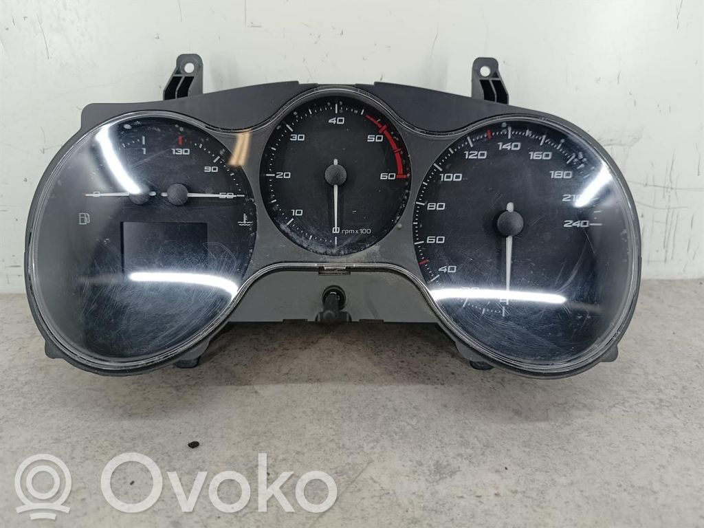 Seat Altea XL Speedometer (instrument cluster) 