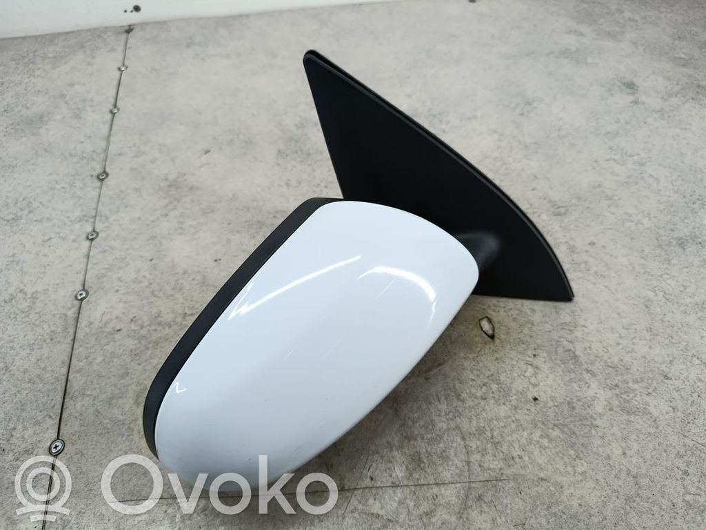 KIA Pro Cee'd I Front door electric wing mirror 