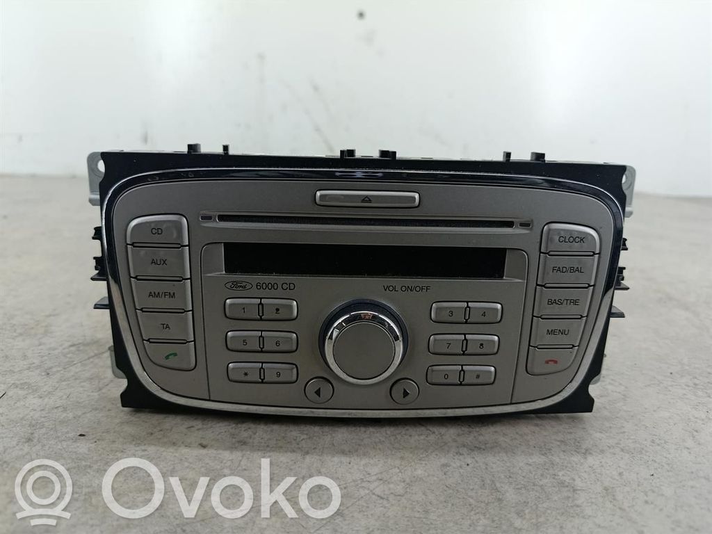 Ford Focus Panel / Radioodtwarzacz CD/DVD/GPS 