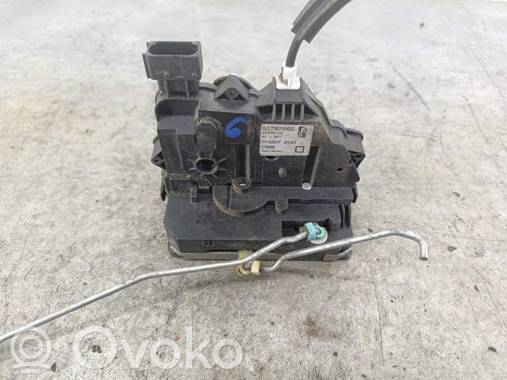 Fiat Grande Punto Zamek drzwi przednich 