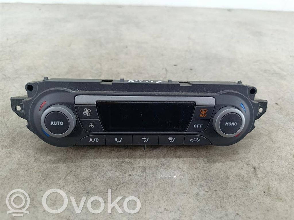 Ford Focus Climate control/heater control trim 
