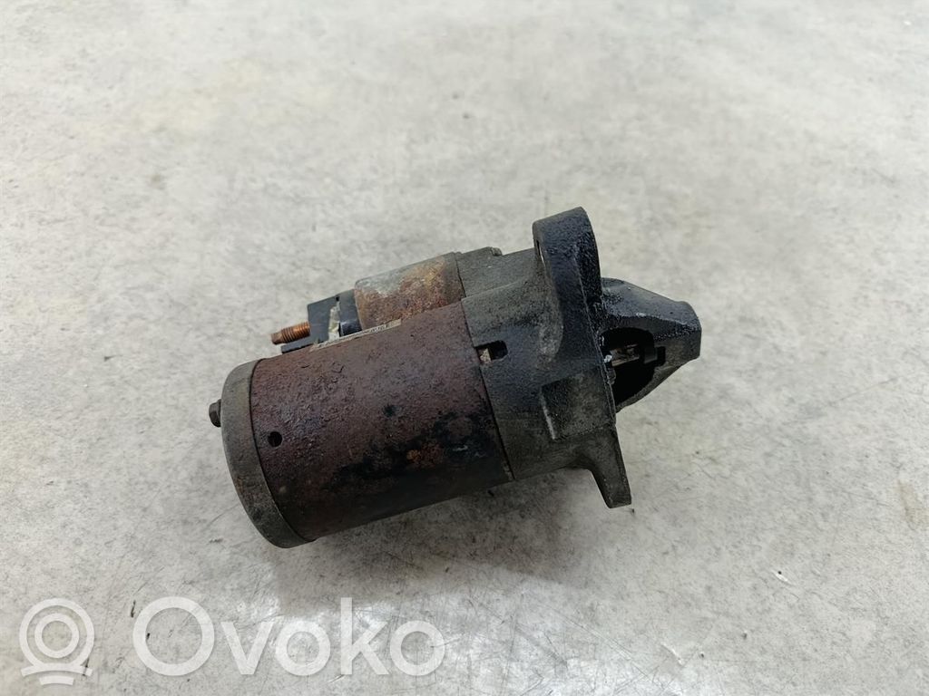 Starter motor   8200298371