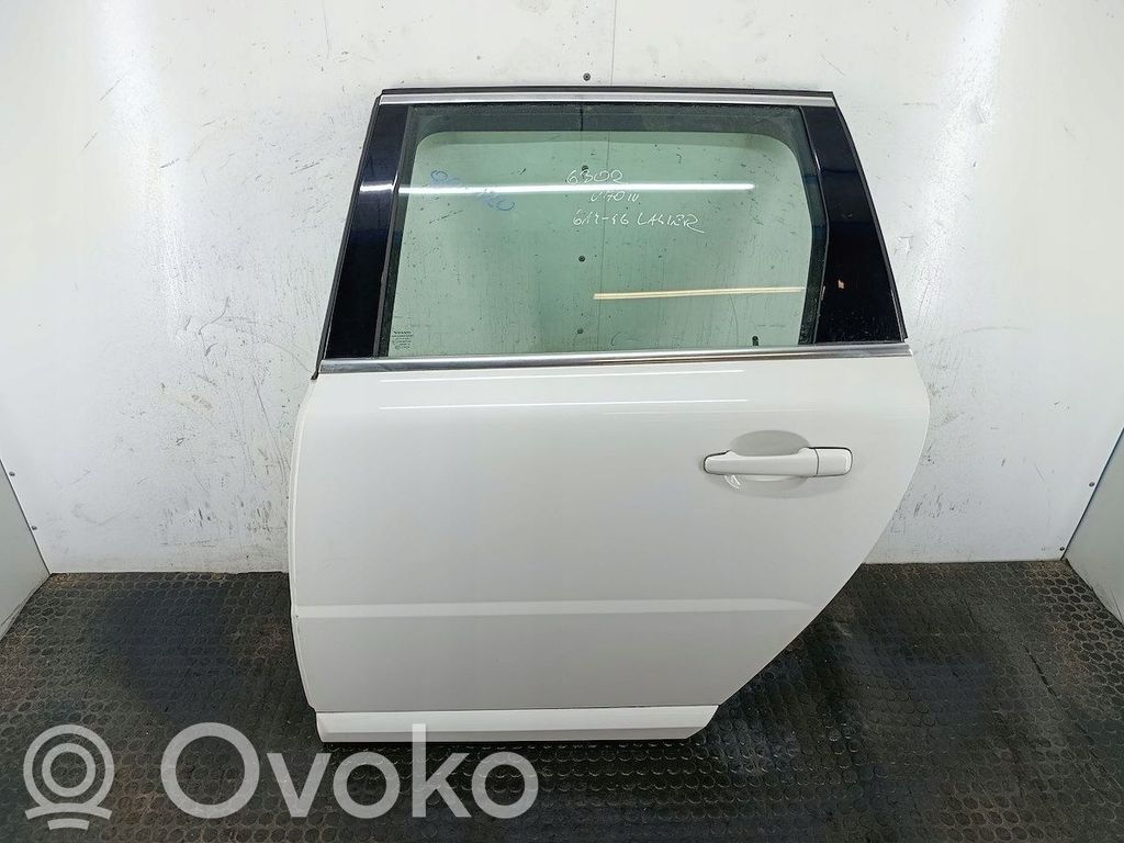 Volvo V70 Rear door 