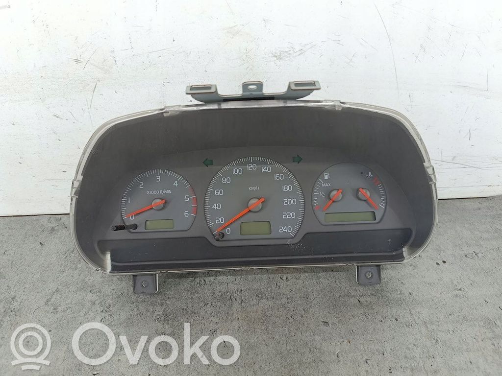 Volvo S40, V40 Speedometer (instrument cluster) 