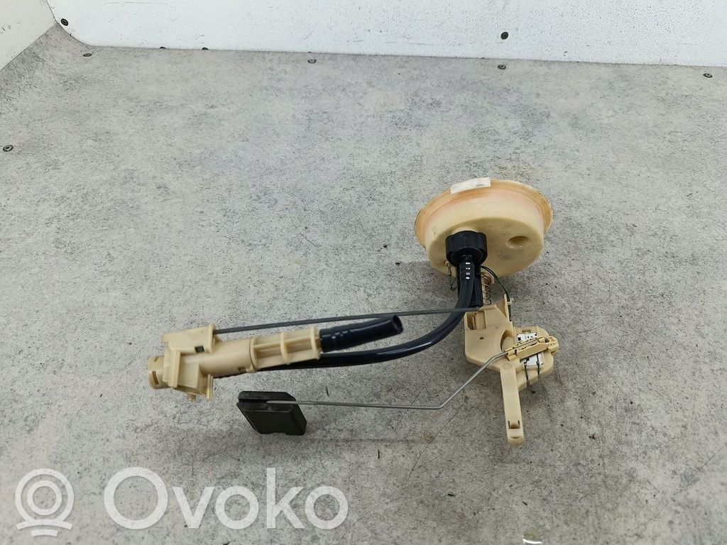 BMW 3 E46 Fuel level sensor 