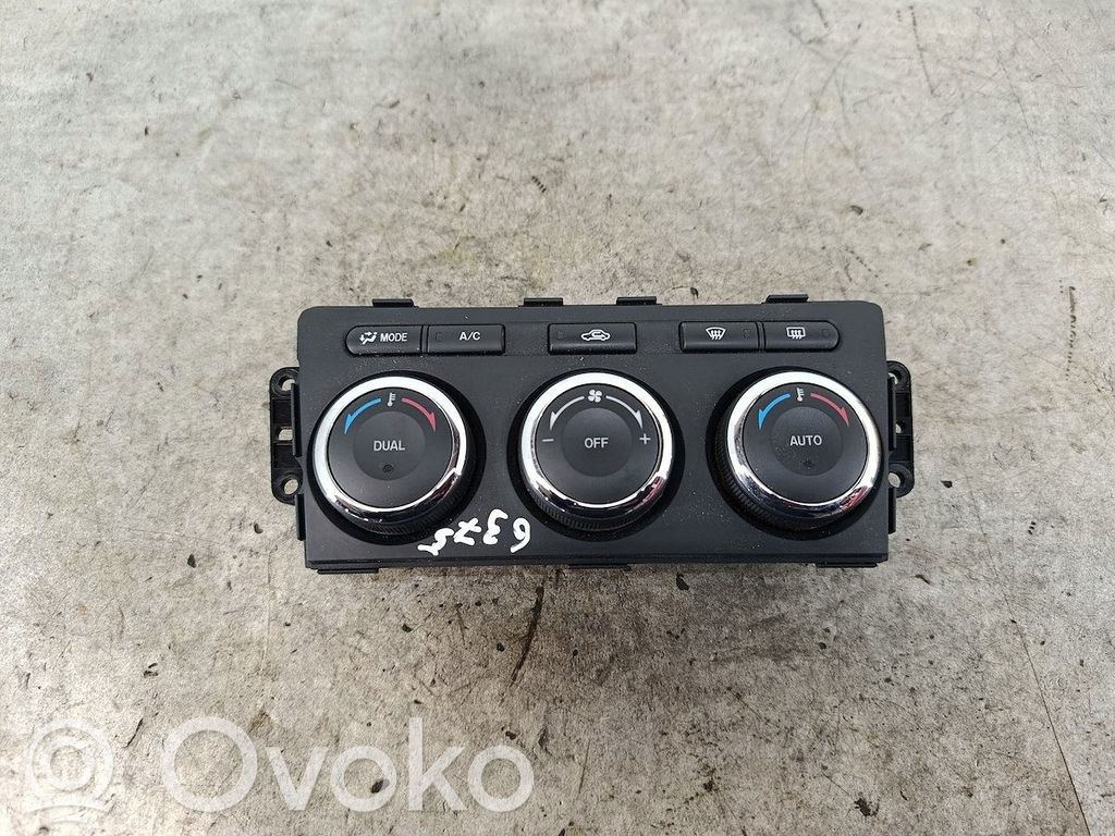 Mazda 6 Climate control/heater control trim 