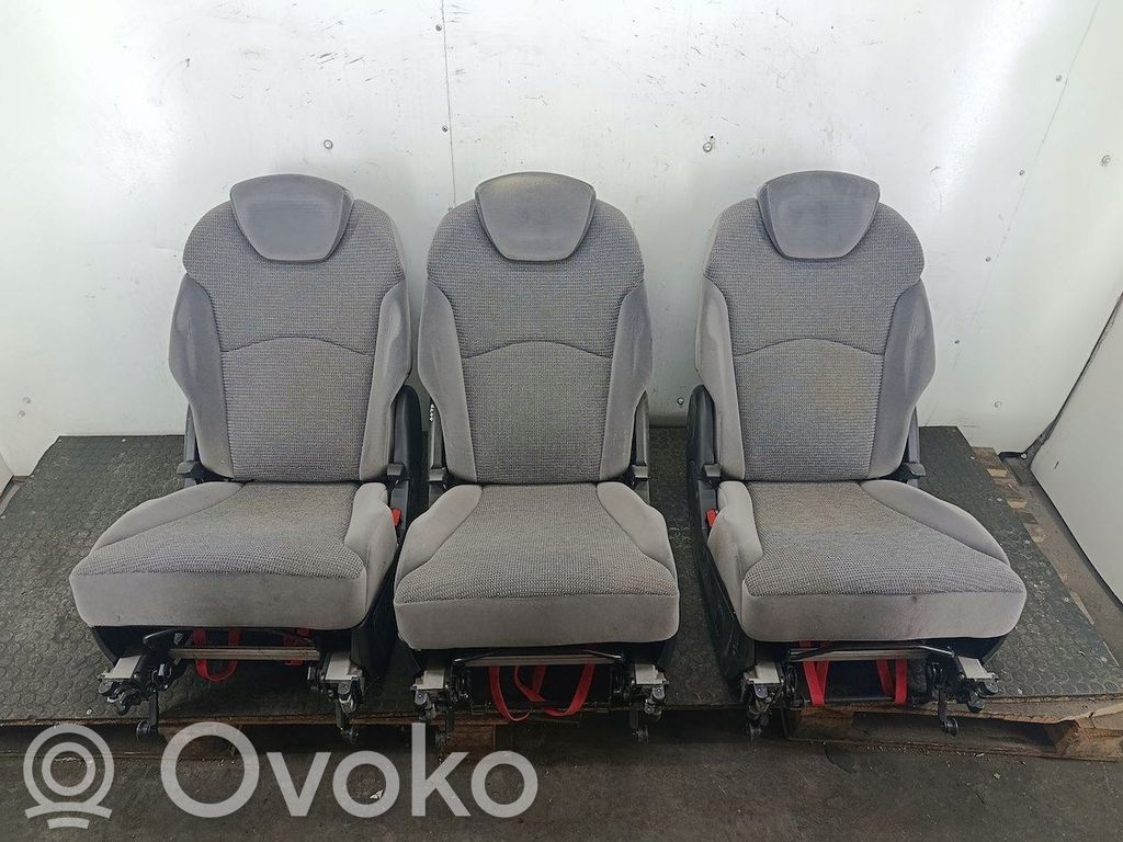 Peugeot 807 Al doilea rând de scaune 