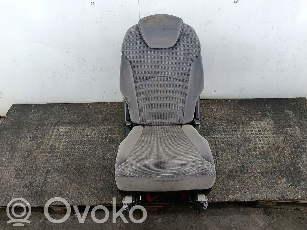 Peugeot 807 Al treilea rând de scaune 