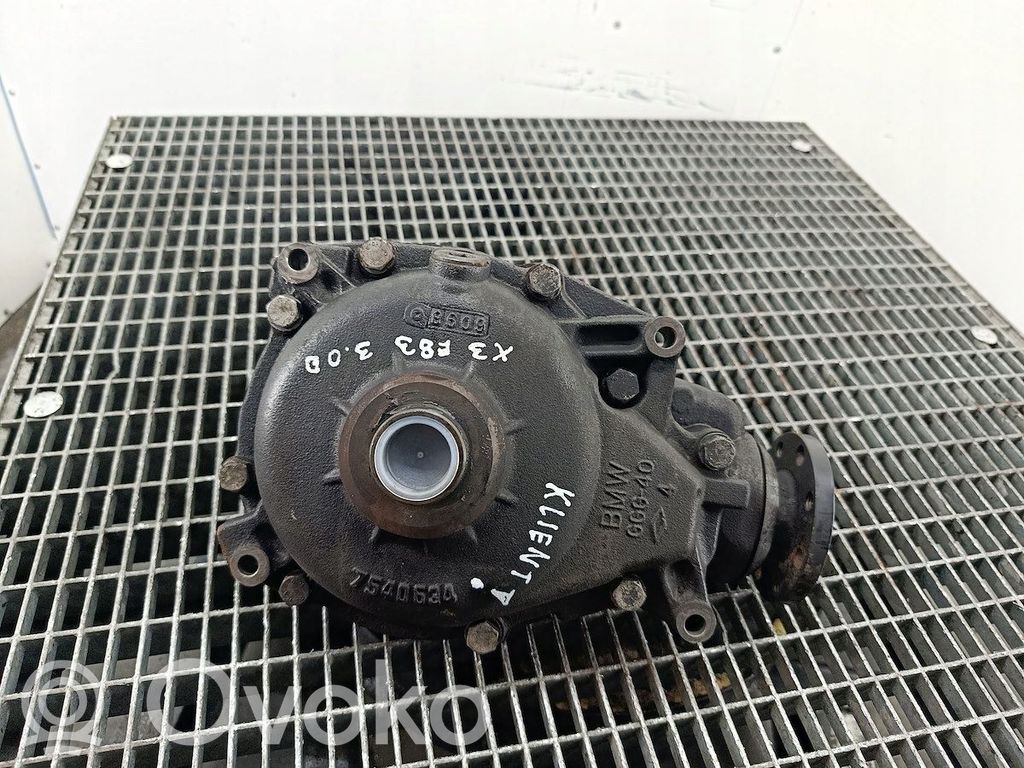 Priekinis reduktorius   7540534