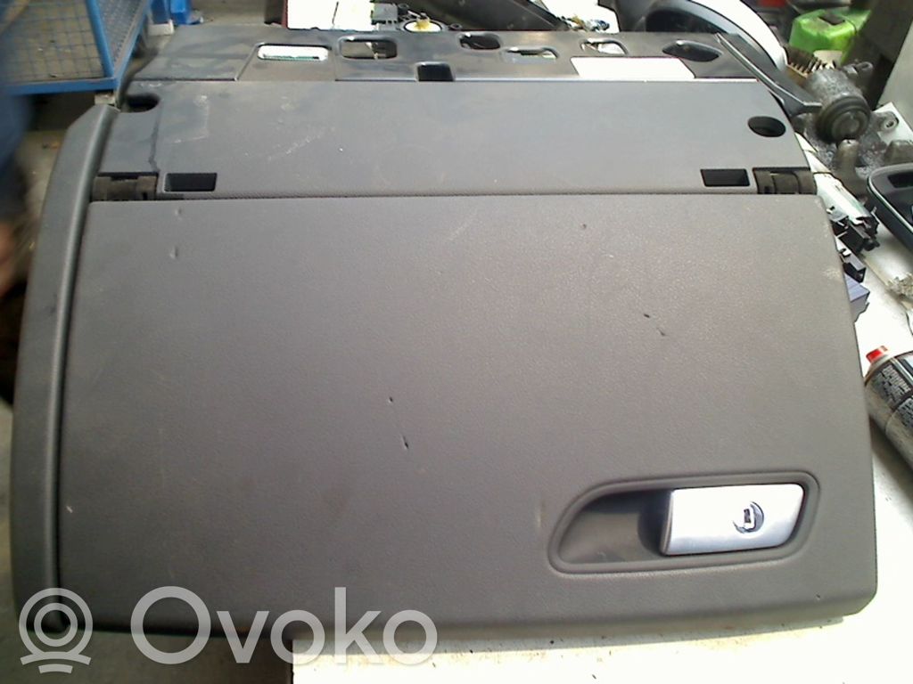 Audi A6 S6 C7 4G Glove box 