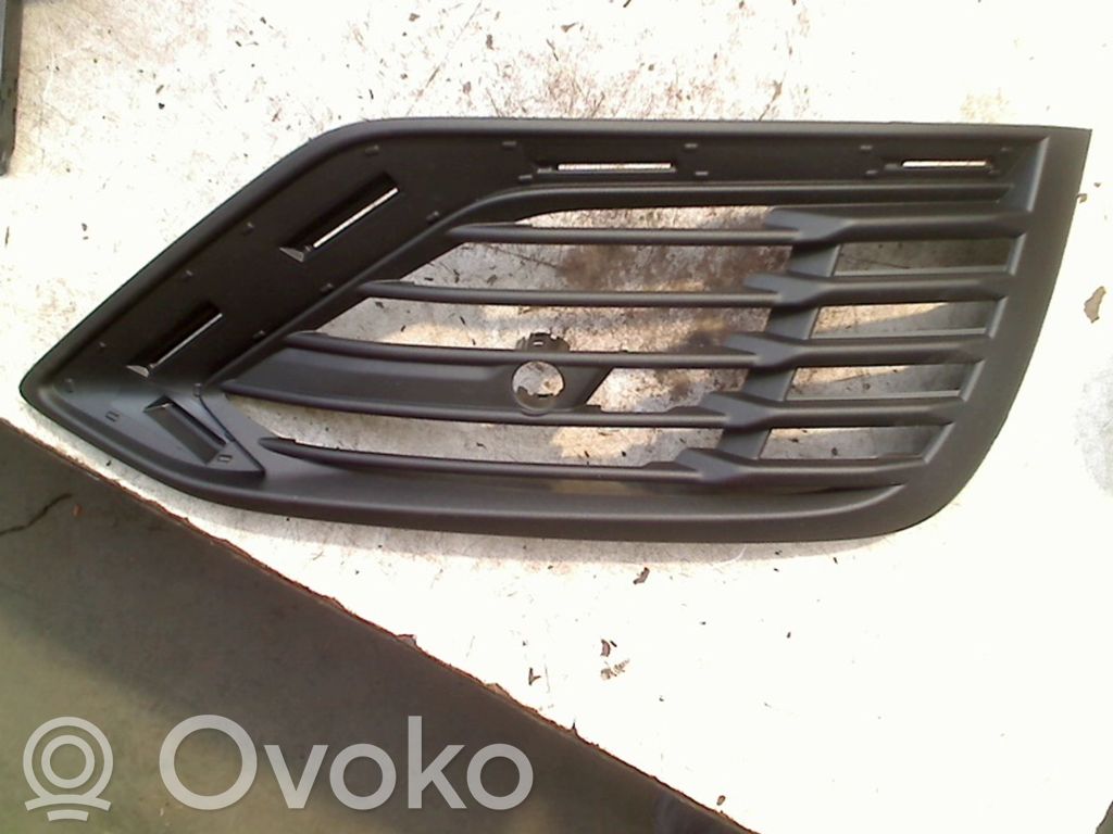 Volvo S60 Kratka dolna zderzaka przedniego 