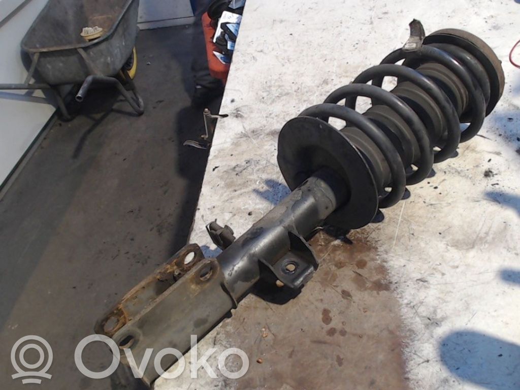 BMW X5 E53 Priekinis amortizatorius su spyruokle 