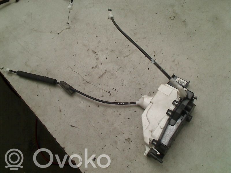 Priekšpusē slēdzene   006246,006246,006246