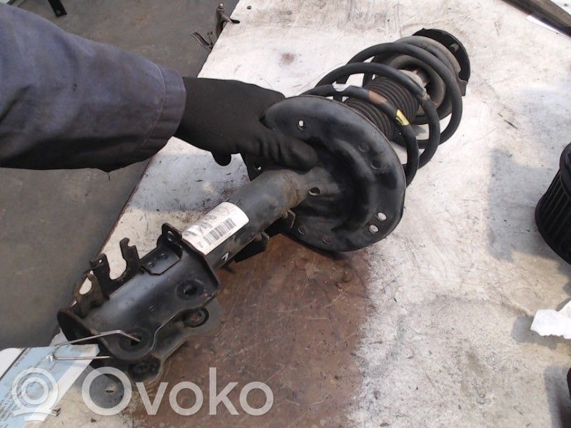Front shock absorber with coil spring   51891928,51891928