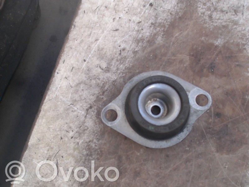 Renault Twingo II Wspornik / Mocowanie silnika 