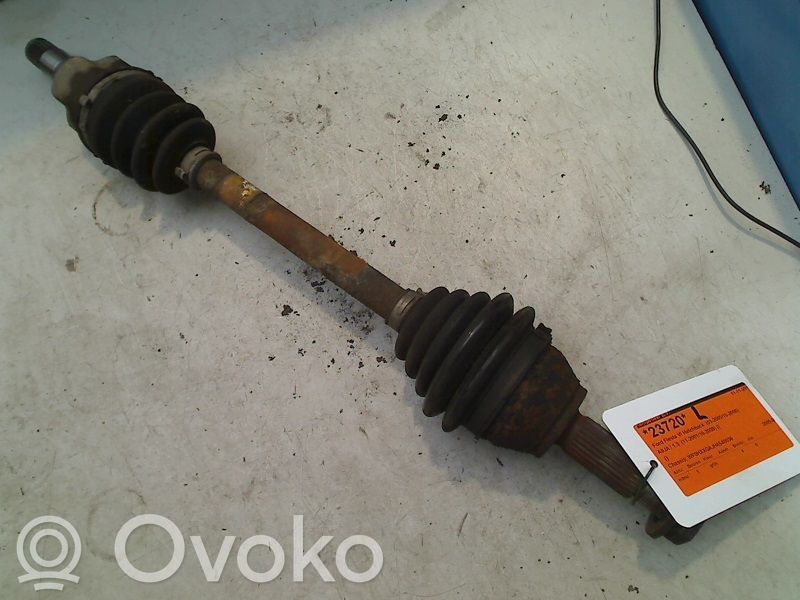 Etuvetoakseli