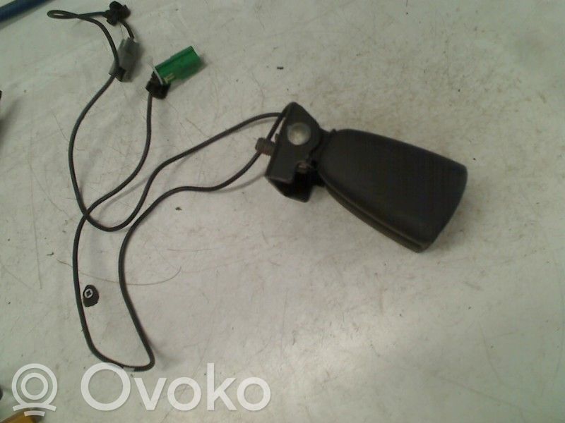 Volvo V50 Hebilla del cinturón de seguridad trasero 