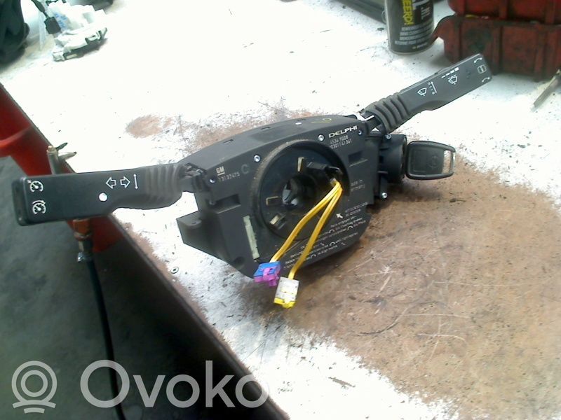 Opel Vectra C Steering wheel buttons/switches 
