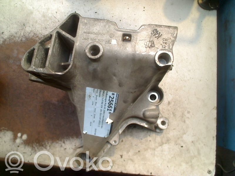 Volkswagen Polo VI Supporto di montaggio del motore 