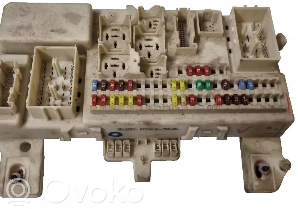 Mazda 3 I Fuse box set 