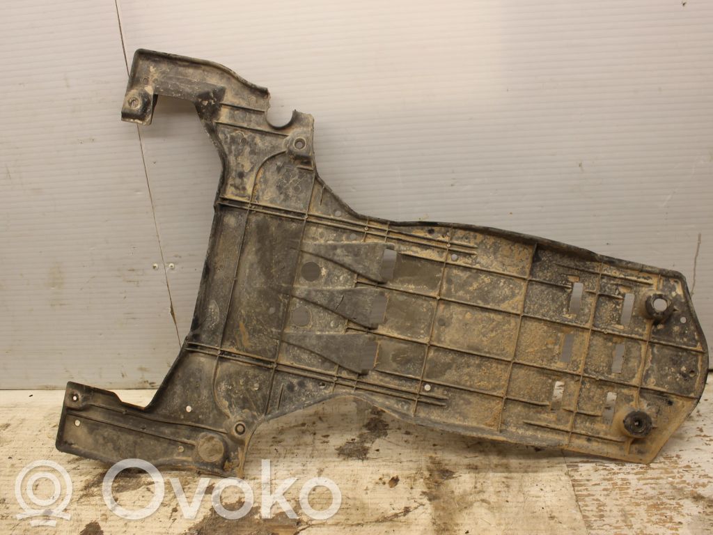 Lexus IS 220D-250-350 Osłona dolna skrzyni biegów 