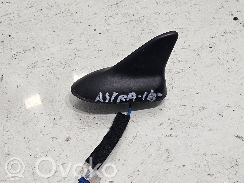 Opel Astra K GPS-pystyantenni 