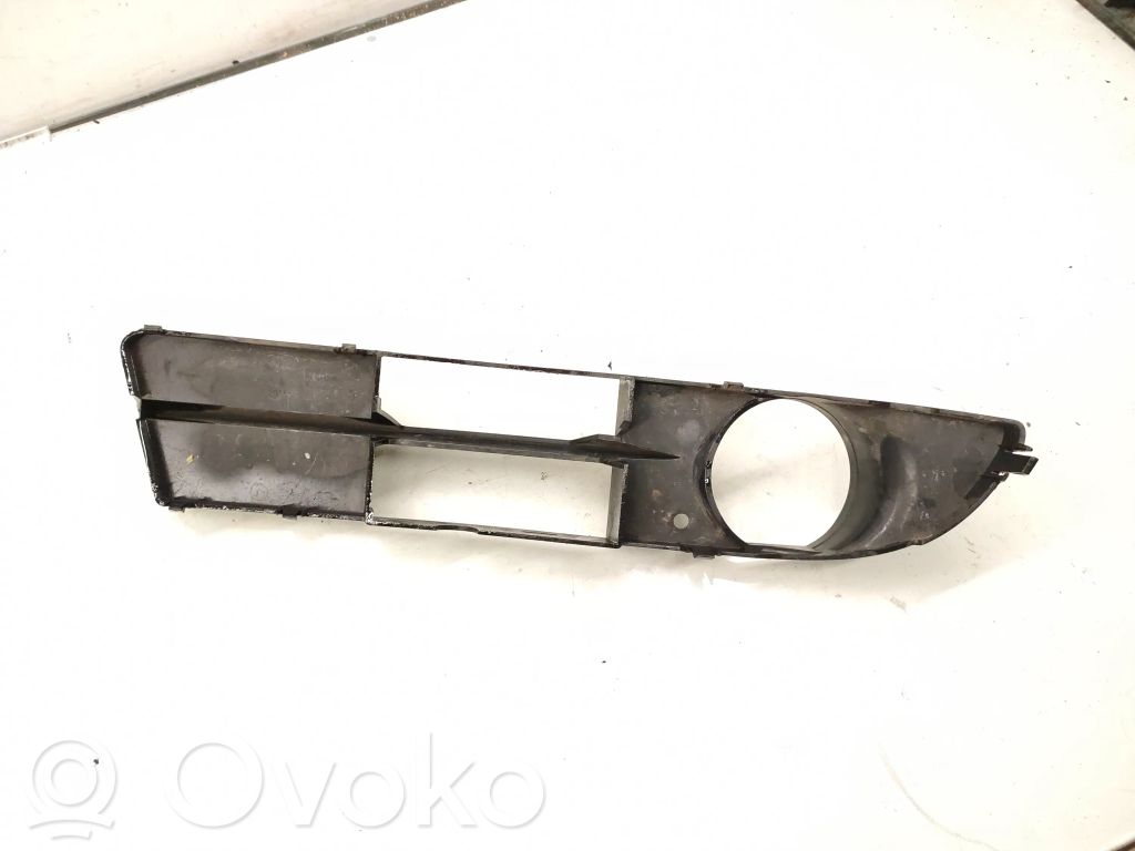 BMW 5 E60 E61 Front fog light trim/grill 