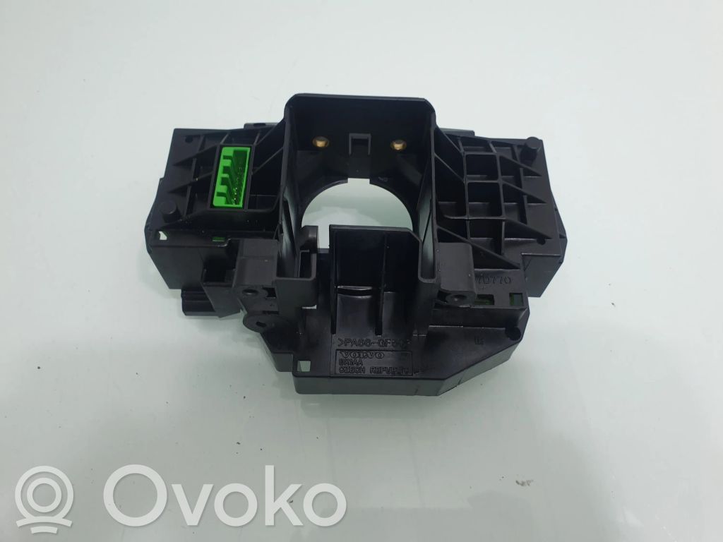 Volvo C30 Steering wheel column trim 