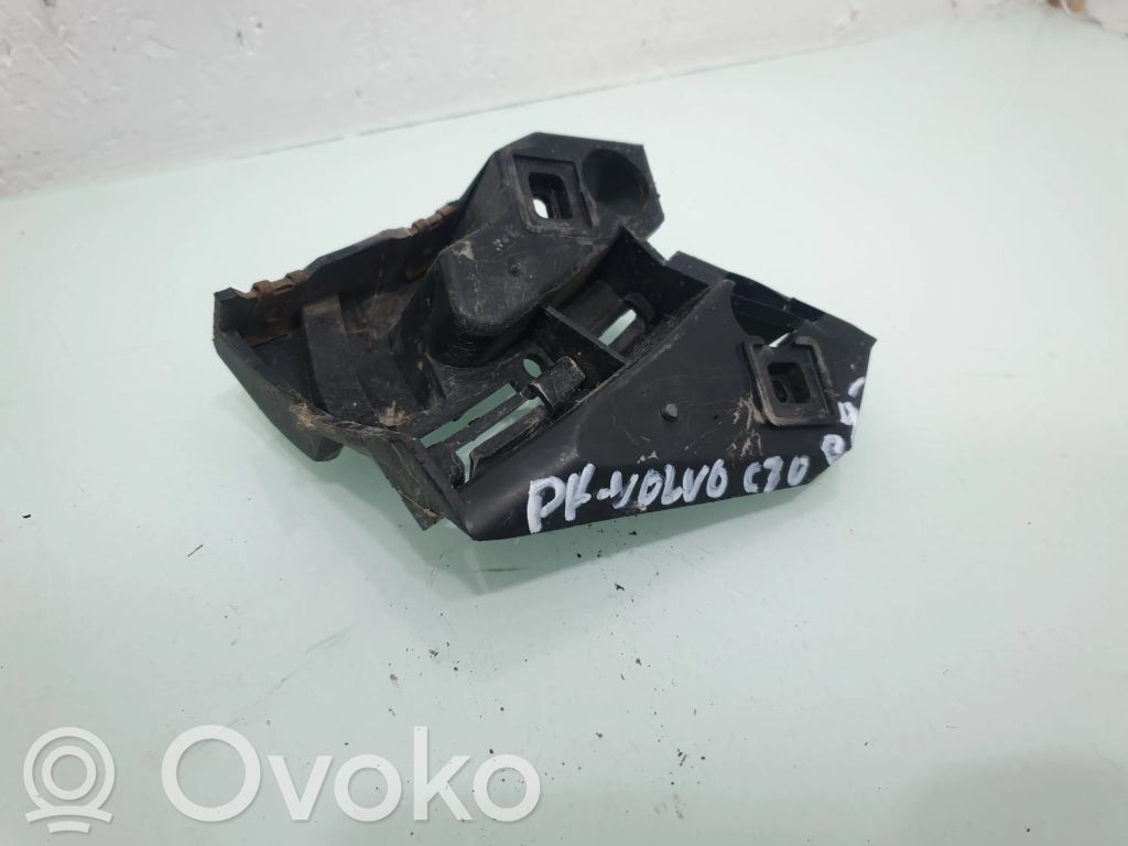 Volvo C30 Front bumper mounting bracket 