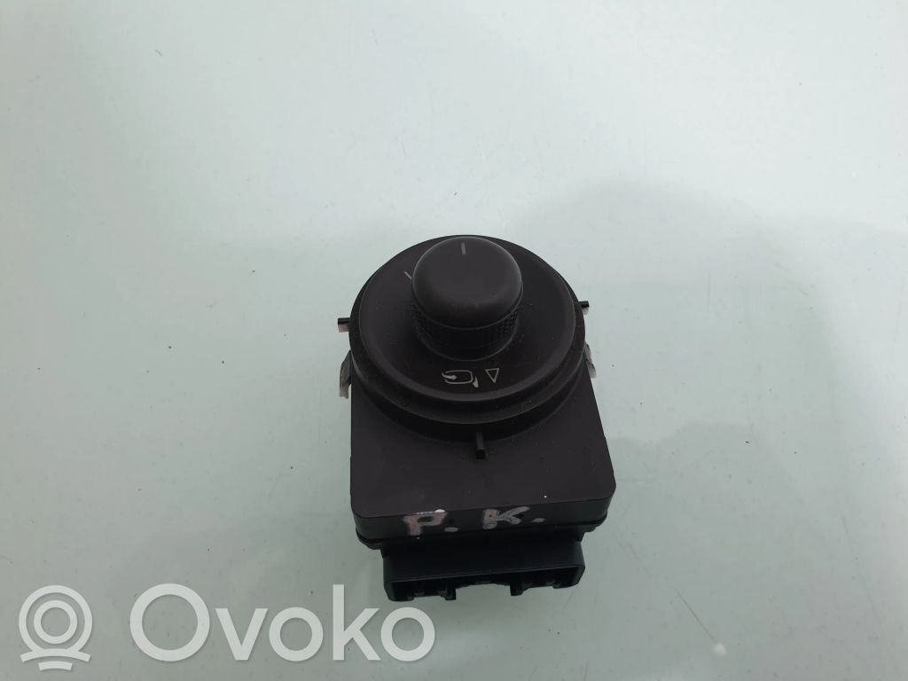 Opel Insignia A Interruptor del espejo lateral 