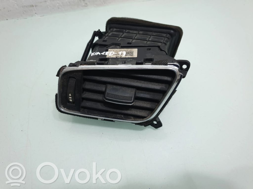 KIA Pro Cee'd II Dash center air vent grill 