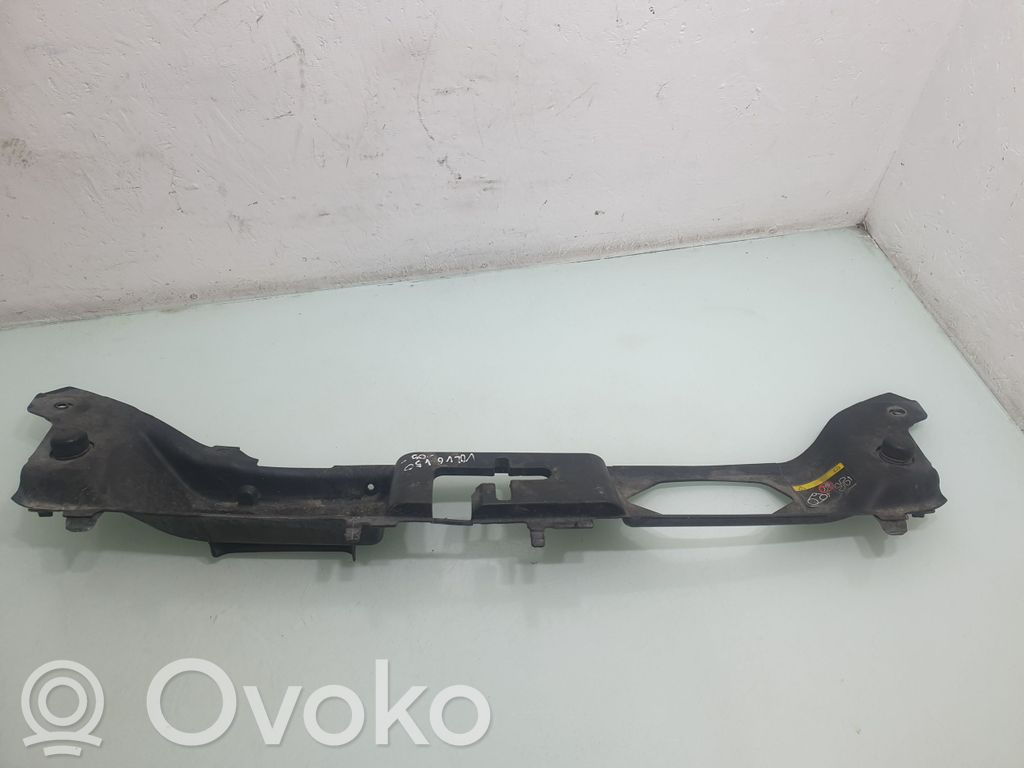 Volvo V50 Apdaila variklio dangčio spynos 