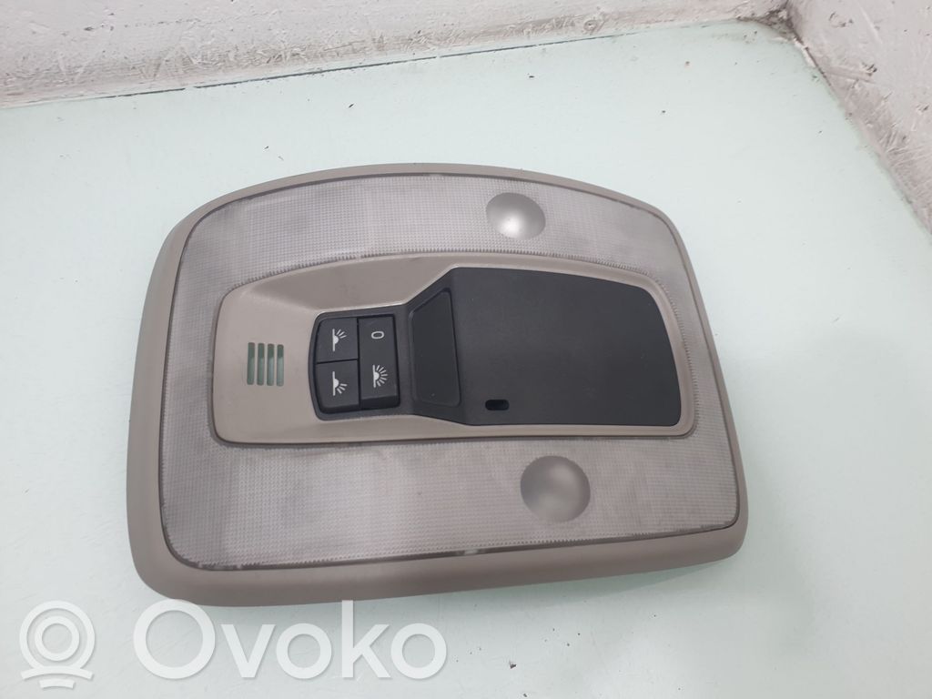 Volvo V50 Front seat light 
