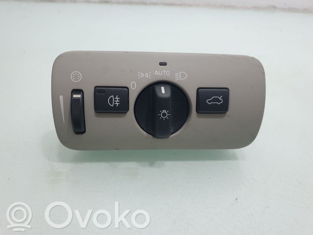 Volvo V40 Light switch 