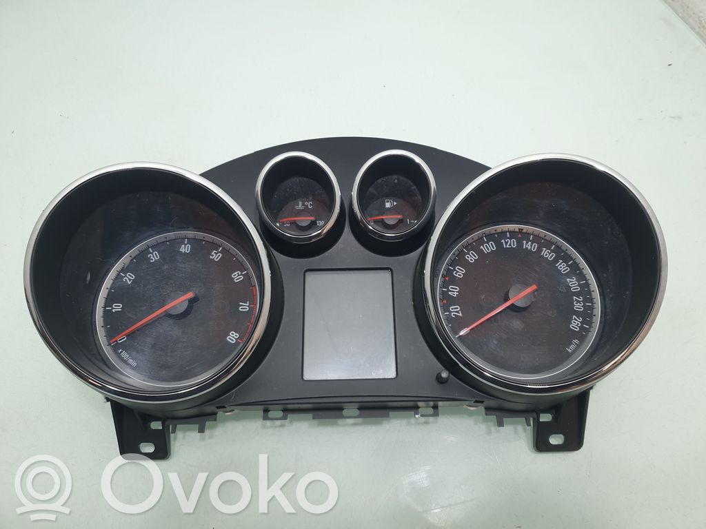 Opel Zafira C Speedometer (instrument cluster) 