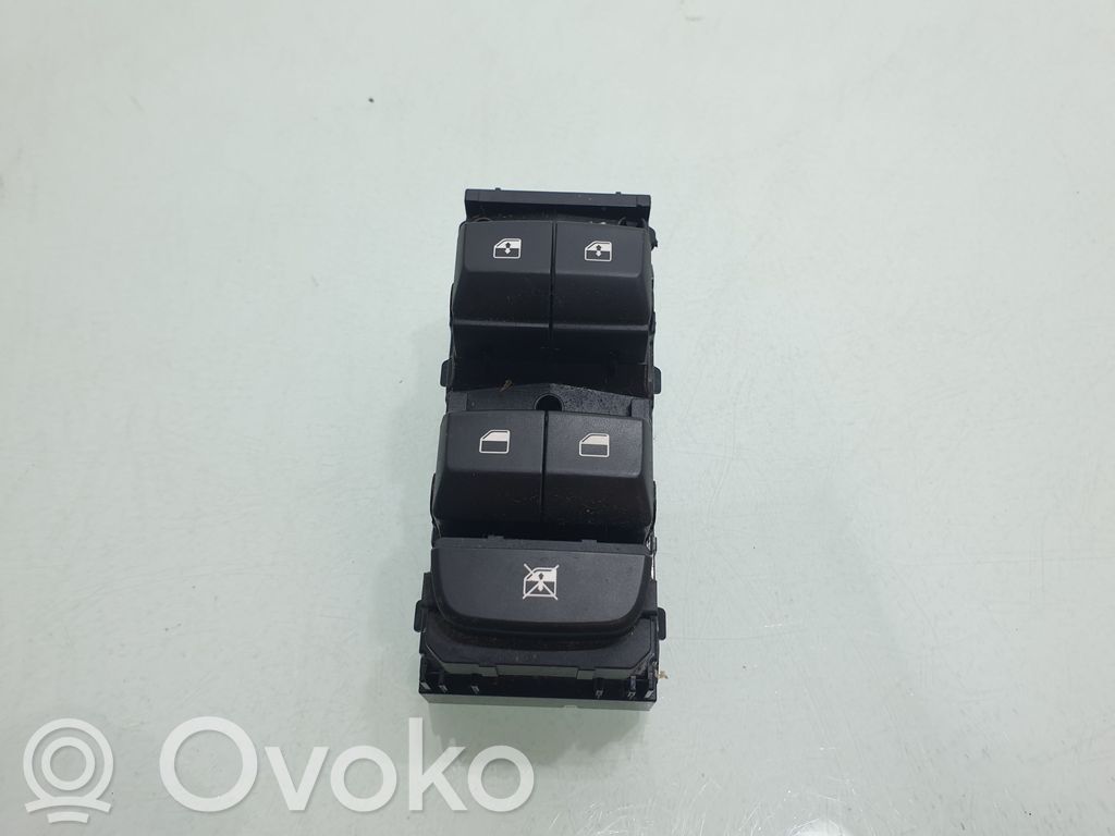 KIA Ceed Electric window control switch 