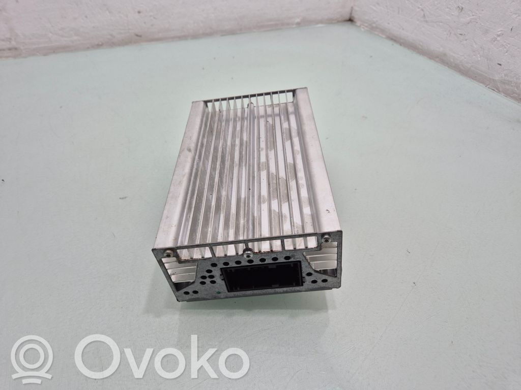 BMW 5 F10 F11 Sound amplifier 
