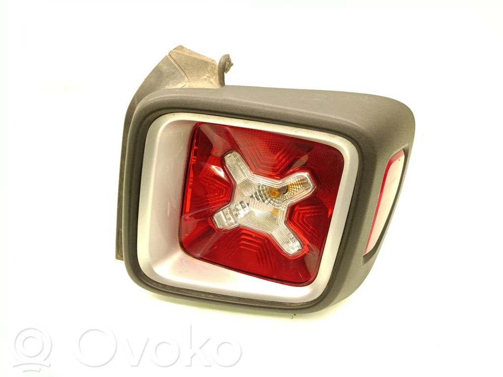 Jeep Renegade Lampa tylna 
